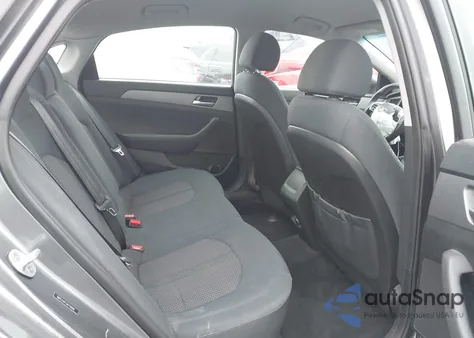 2018 Hyundai Sonata Se z USA, uszkodzony, nr VIN 5NPE24AF1JH716808